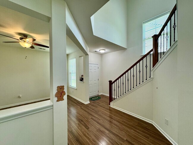 Building Photo - Nice Ladson 3 Bedroom!