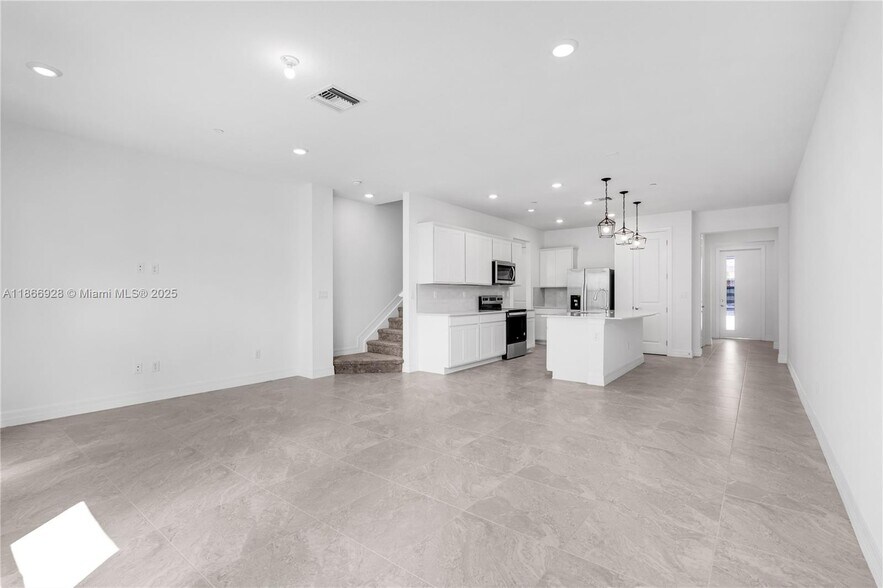 Building Photo - 8342 NW 7th Pl