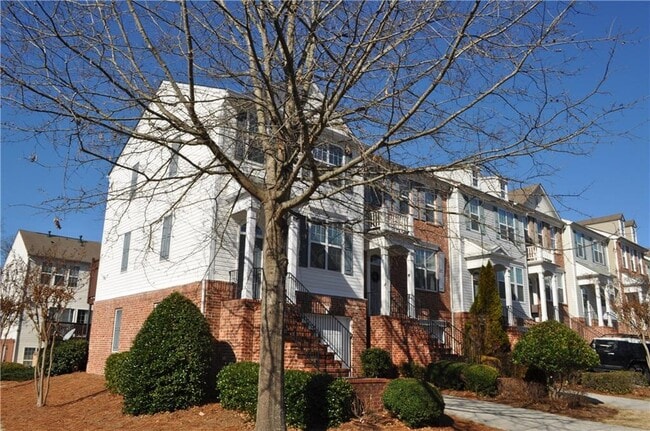 Building Photo - 1021 Thornborough Dr