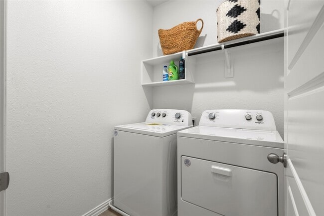 Building Photo - 7557 Sheboygan Ave