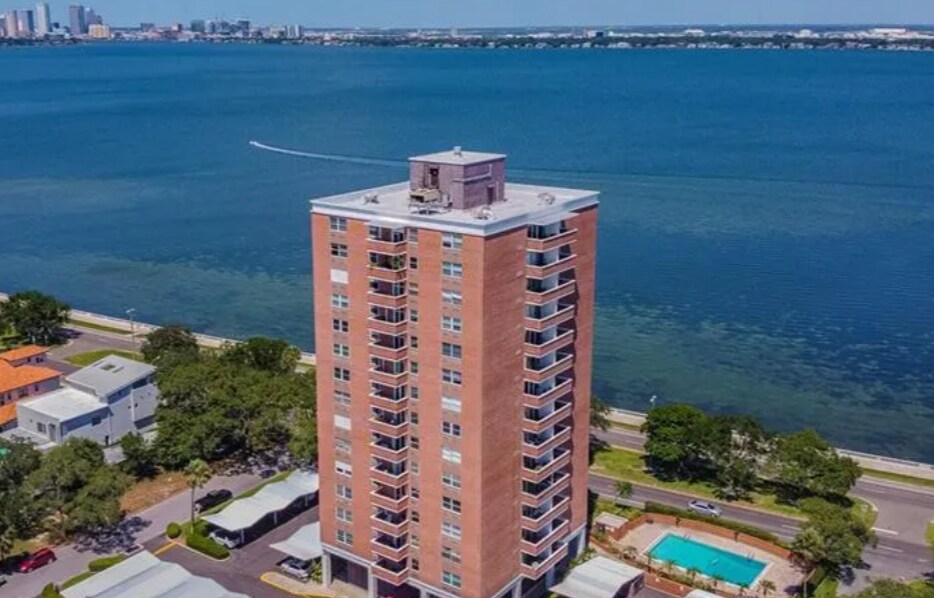 Building Photo - 4015 Bayshore Blvd