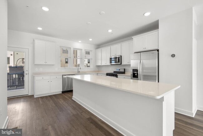 Building Photo - 1309 Bracken Ln