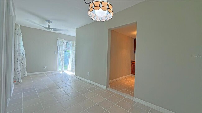 Building Photo - 1311 Hillcrest Dr