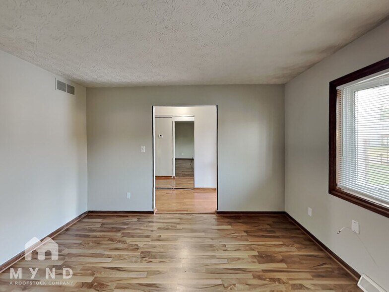 Building Photo - 3208 E Hudson St