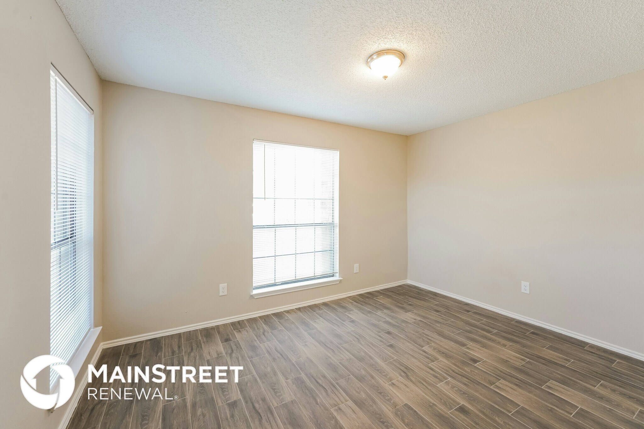 Building Photo - 7132 Penshire Dr