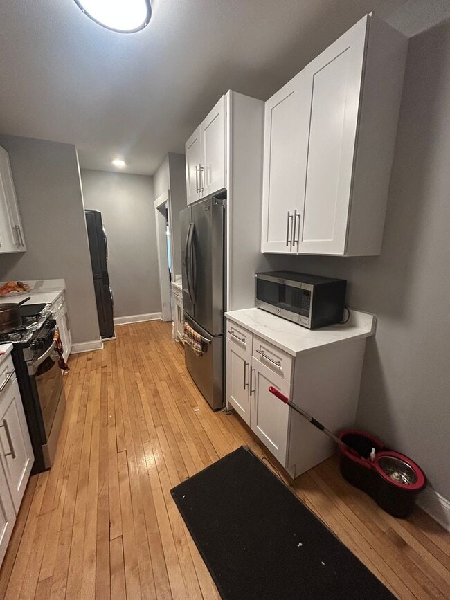 Building Photo - 4017 N Mozart St