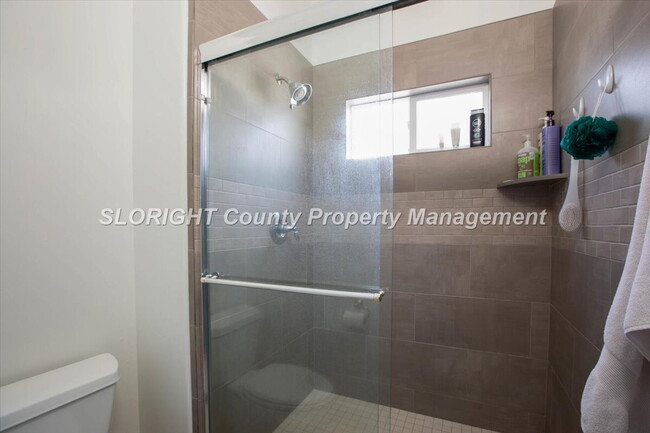 Building Photo - AVAILABLE JUNE - Spacious Home in Arroyo Grande - 3 Bedroom / 2.5 Bathroom