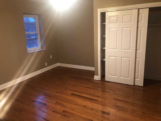 Building Photo - 1228 S 8th St