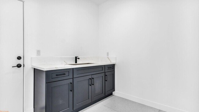 Building Photo - 67670 Buckboard Ln