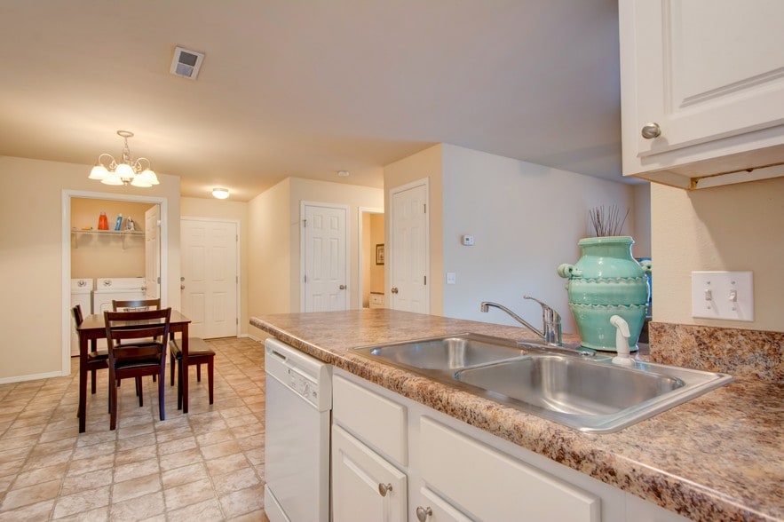 Marion Park Apartments 1725 S Marion Ave Springfield MO 65807