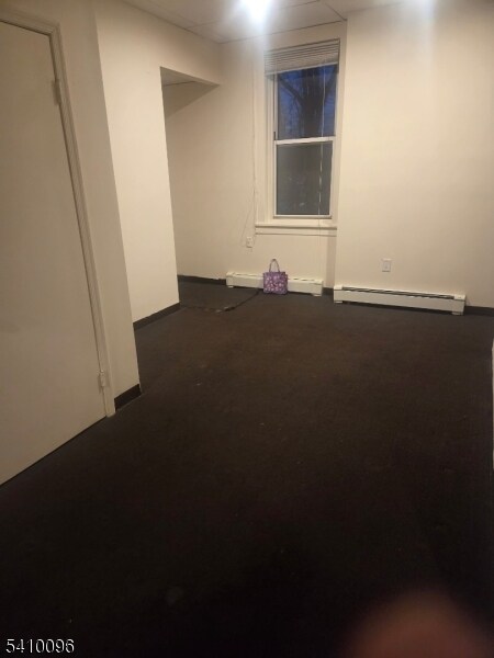 Building Photo - 817 Ringwood Ave