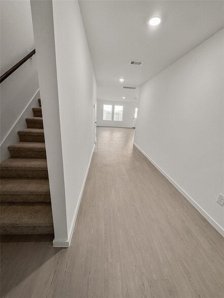 Building Photo - 12430 Wild Strawberry Rd