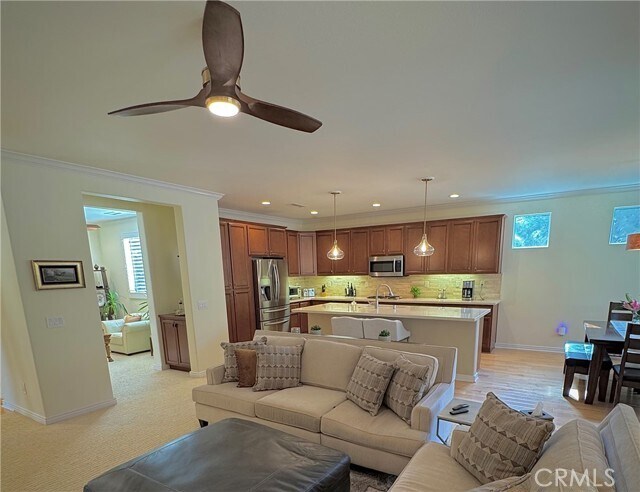 Building Photo - 23801 Los Pinos Ct
