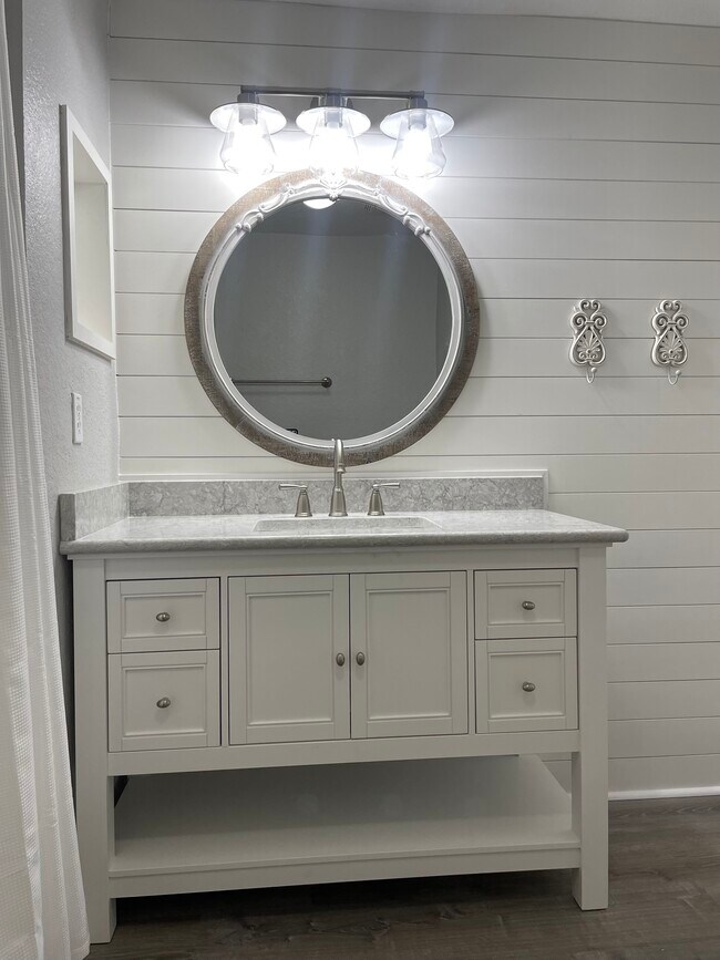 Building Photo - 2213 San Vittorino Cir