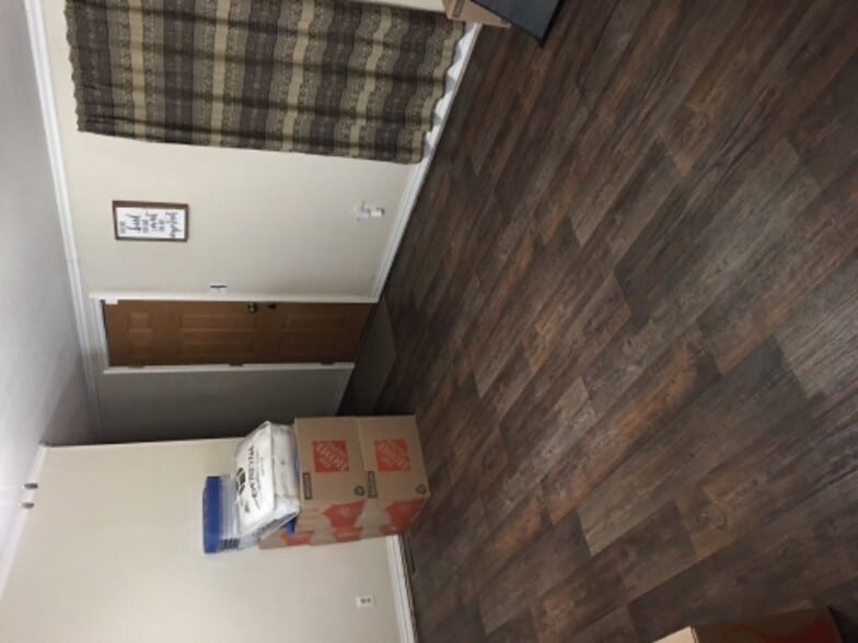 Building Photo - 6209 Angle Dr