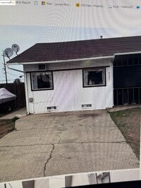 Building Photo - 6521 Brentwood Blvd