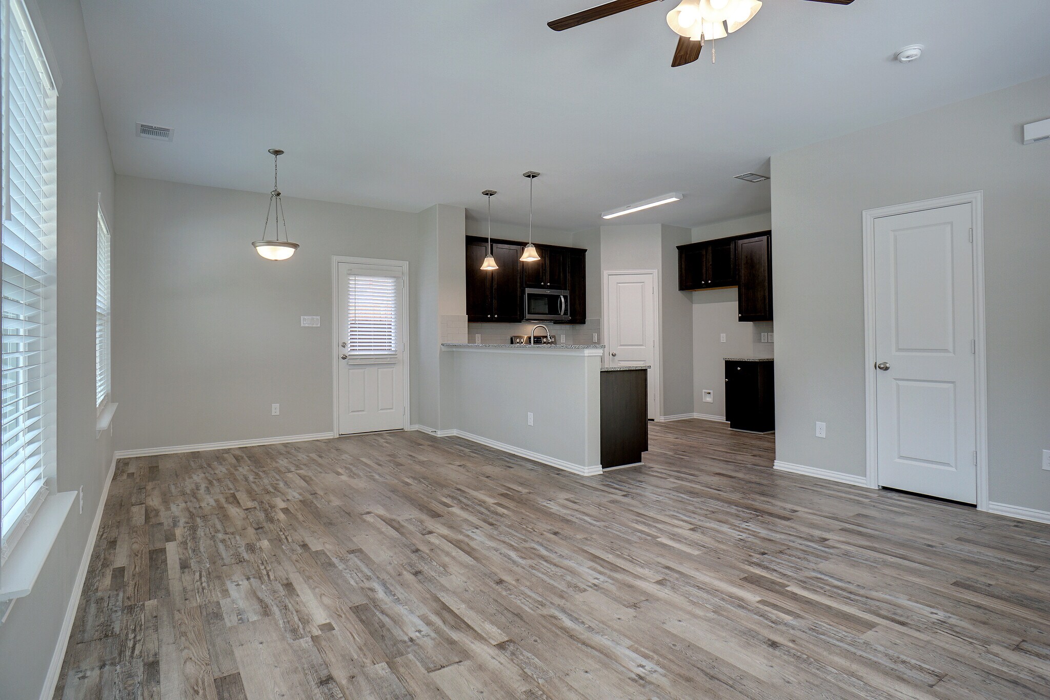 Dining Area and Kitchen - 1921 S Jennings Ave