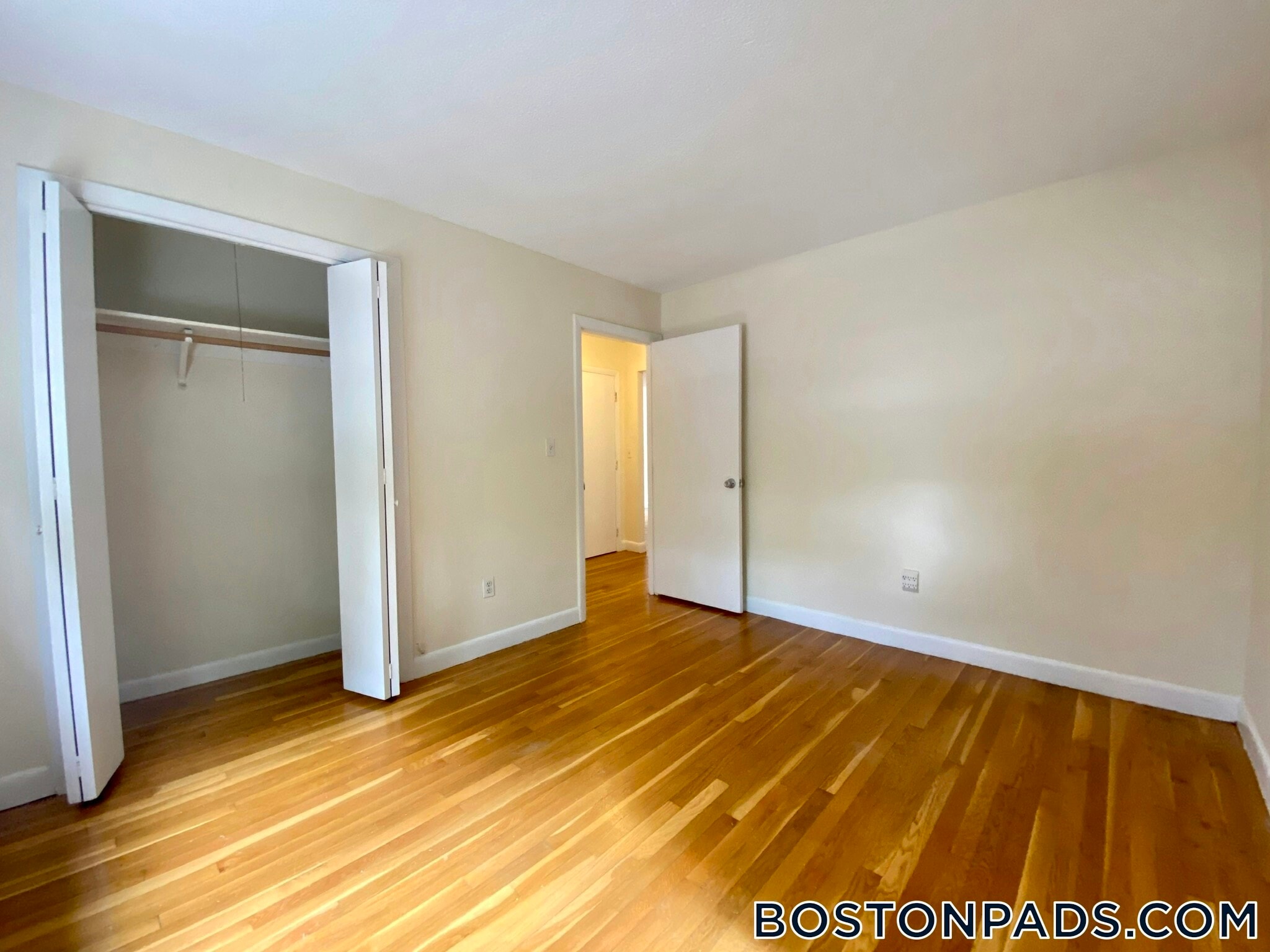 Building Photo - 90 Gardner St