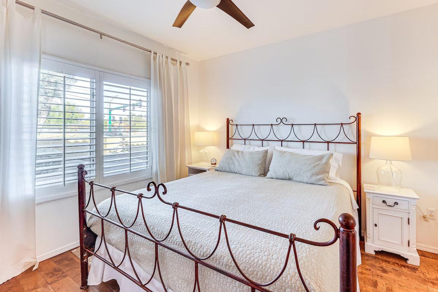 Building Photo - 5335 E Shea Blvd