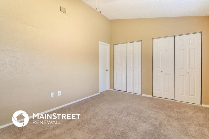 Building Photo - 1704 Acorn Dr