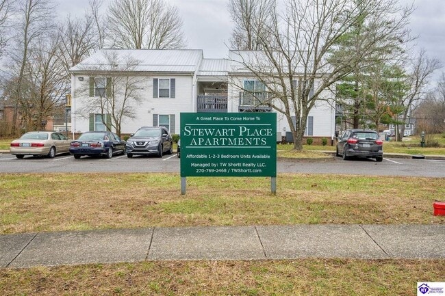 Building Photo - 623 Stewart St