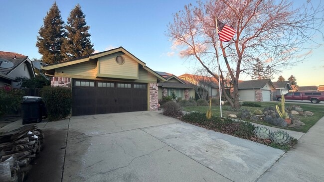 Building Photo - 4609 Wessex Ln