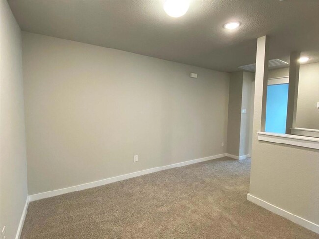 Building Photo - 195 Fieldwood Dr