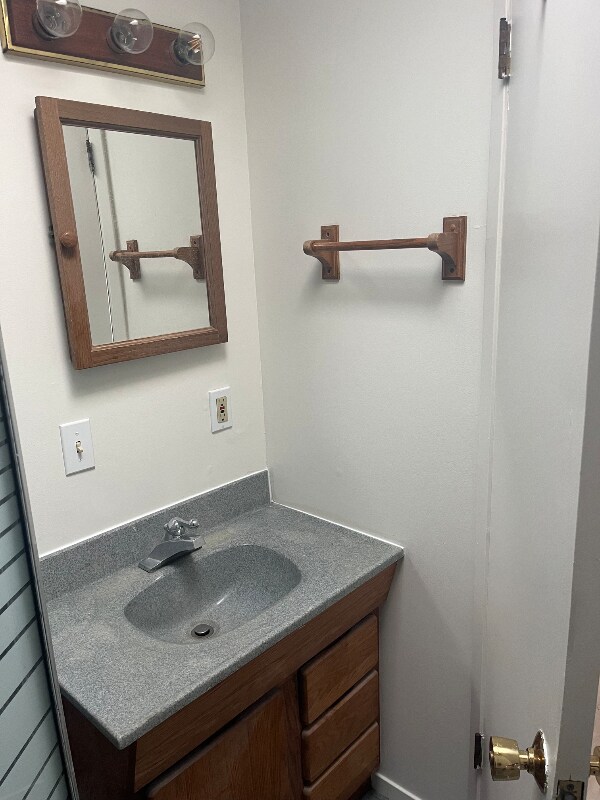 Building Photo - 2091 Sierra Way