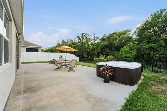Building Photo - 1097 Hendon Lp