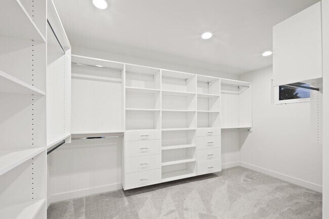 Building Photo - 13755 1st Ave NW