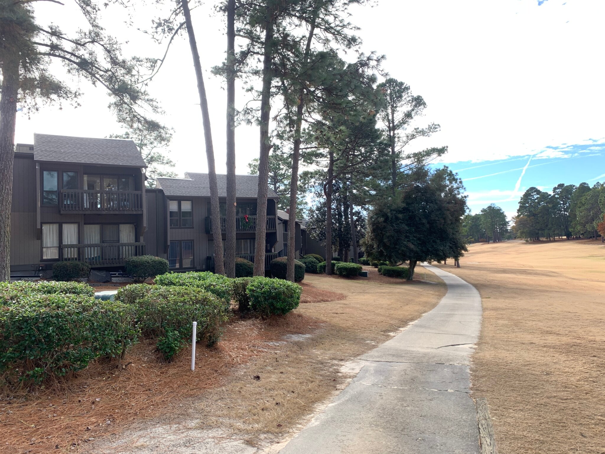 Building Photo - 800 St Andrews Dr