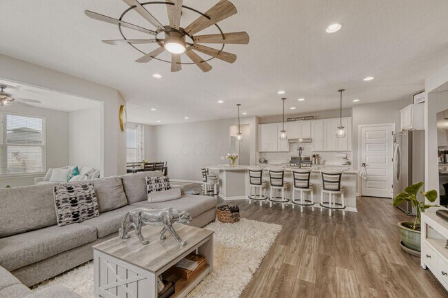 Building Photo - 1585 Nettle Ct