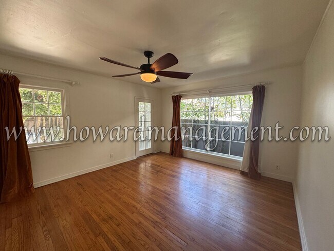 Building Photo - Private and Cozy 4 Bedroom Home located in...