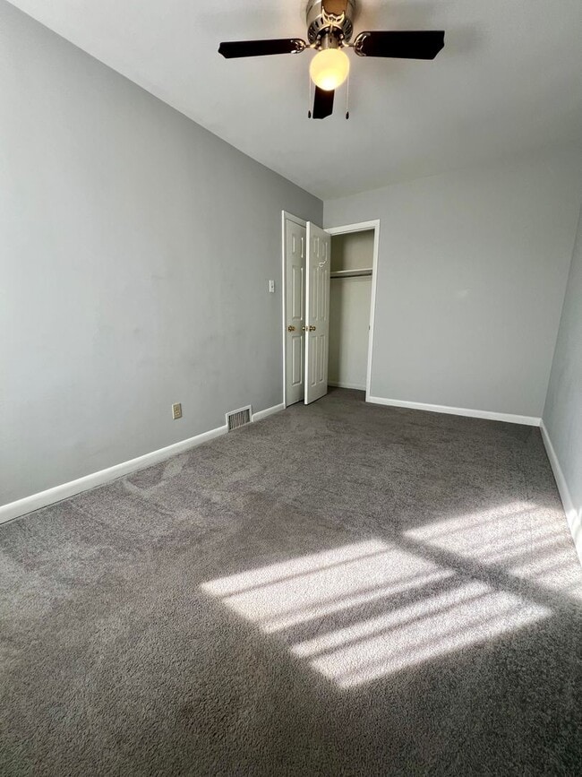 Building Photo - Beautiful 3bed-1.5 bath Home in Ambler!