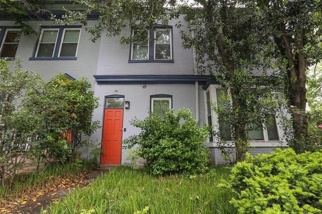 Building Photo - 2153 Newport Pl NW