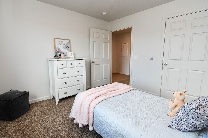 Interior Photo - Villa's on Bell