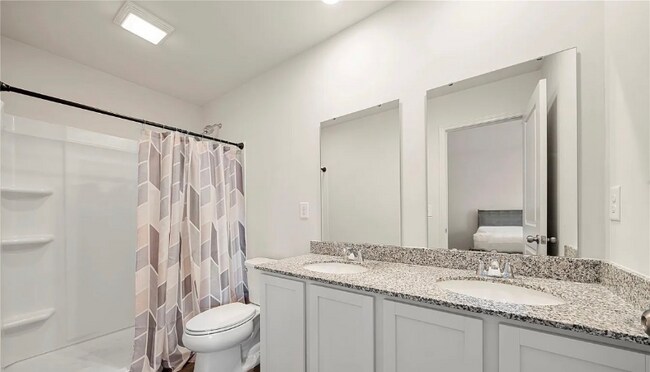 Building Photo - 127 Villa Ln