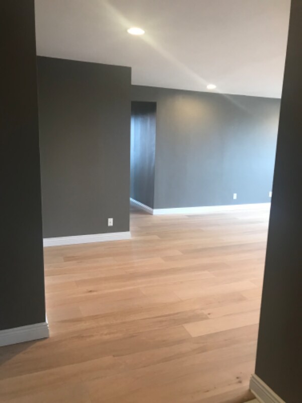 Building Photo - 1620 E Broad St