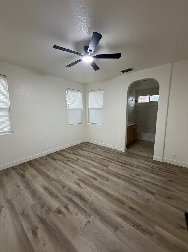 Building Photo - 1240 Secret Lake Trail