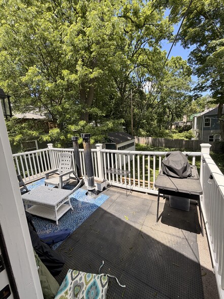 Back Deck - 606 W Summit St