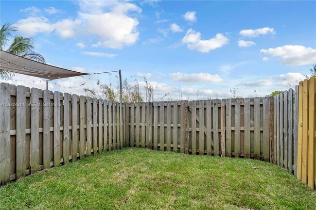 Building Photo - 14226 NW 17th Ave