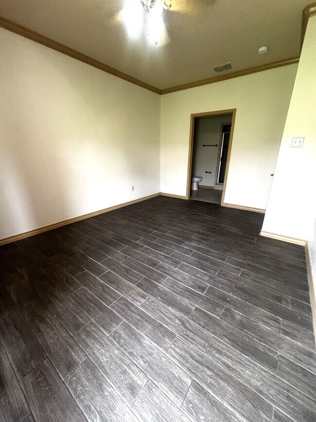 Building Photo - 8216 Casa Verde Rd