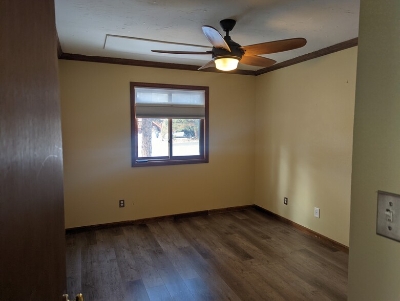 Building Photo - 120 Wisp Creek Dr