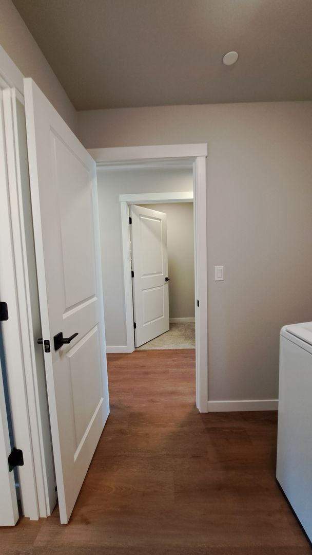 Building Photo - 3113 E Camellia Way