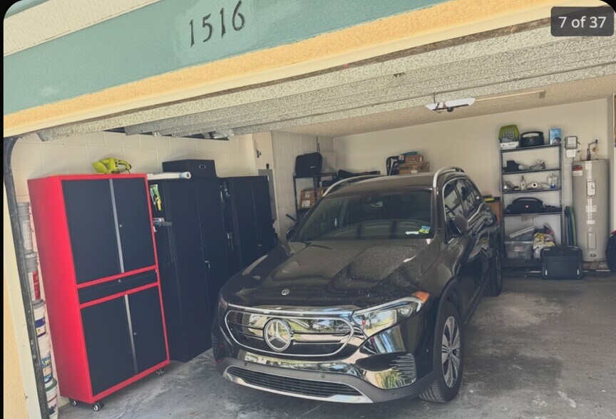 Building Photo - 1516 Gulfview Dr