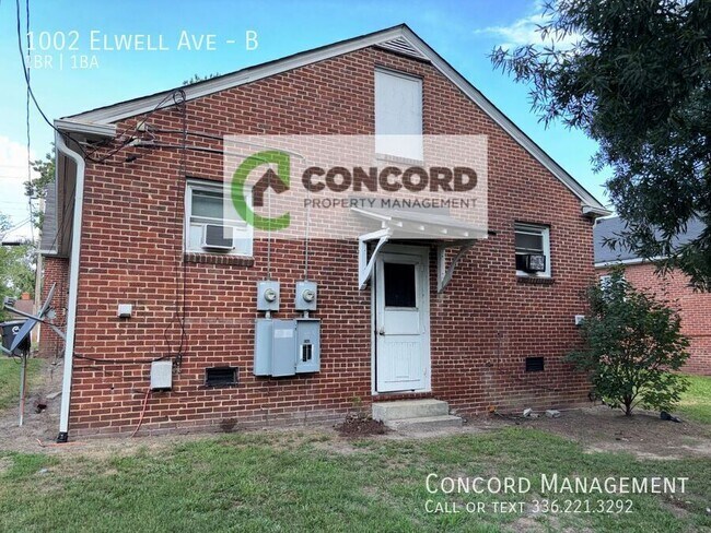 Building Photo - 1002 Elwell Ave
