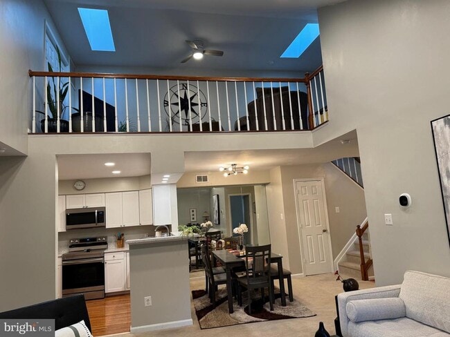 Building Photo - 11709 Karbon Hill Ct