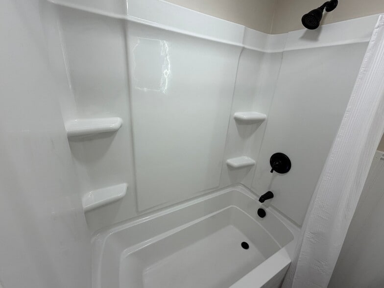 Building Photo - 503 Rimmon St