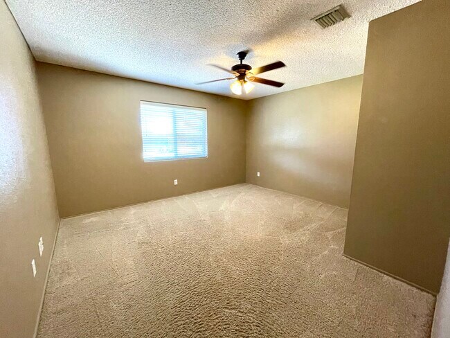 Building Photo - 3572 E Moreno Ln