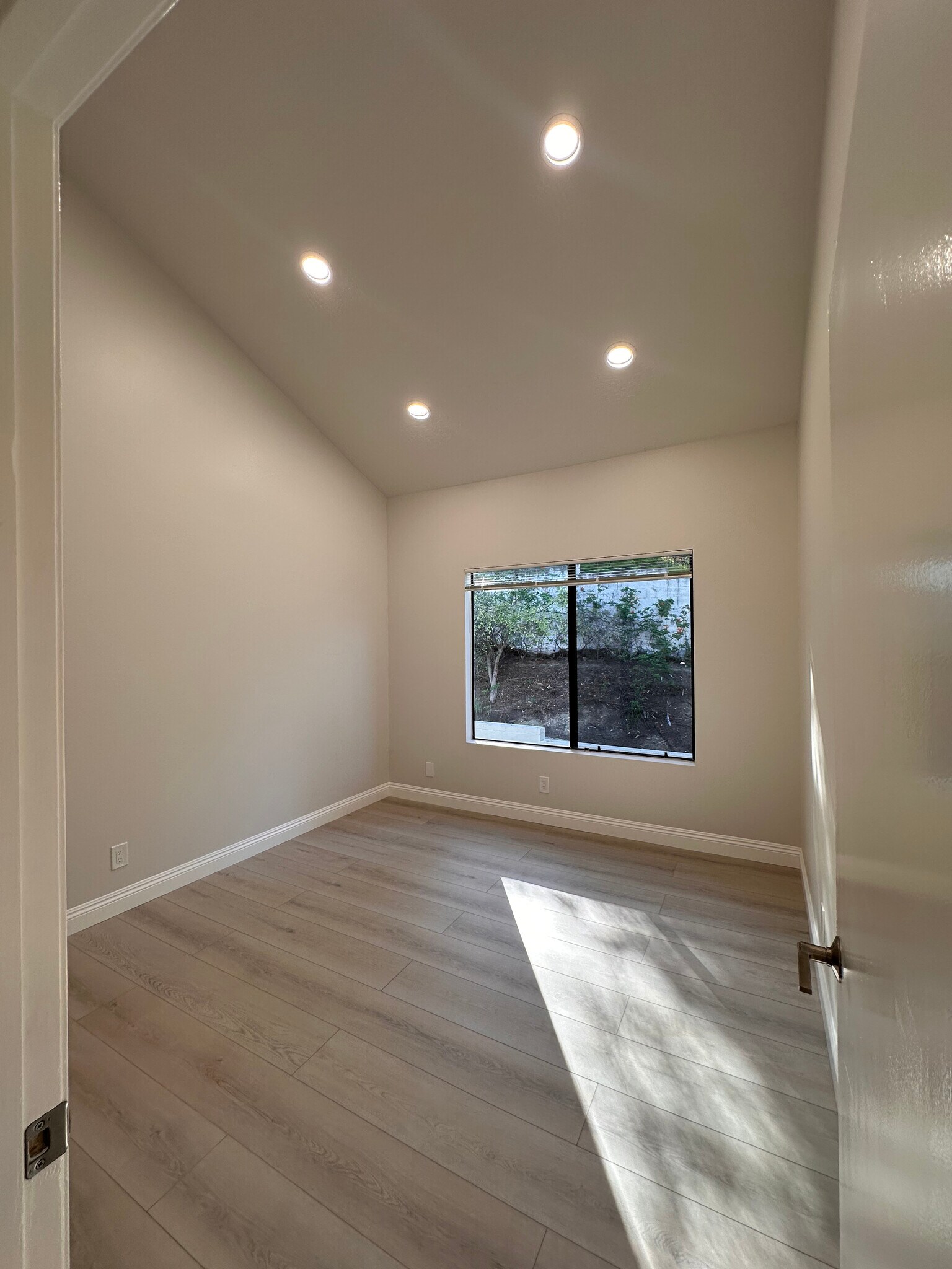 Bedroom 1 - 4300 Via Marisol